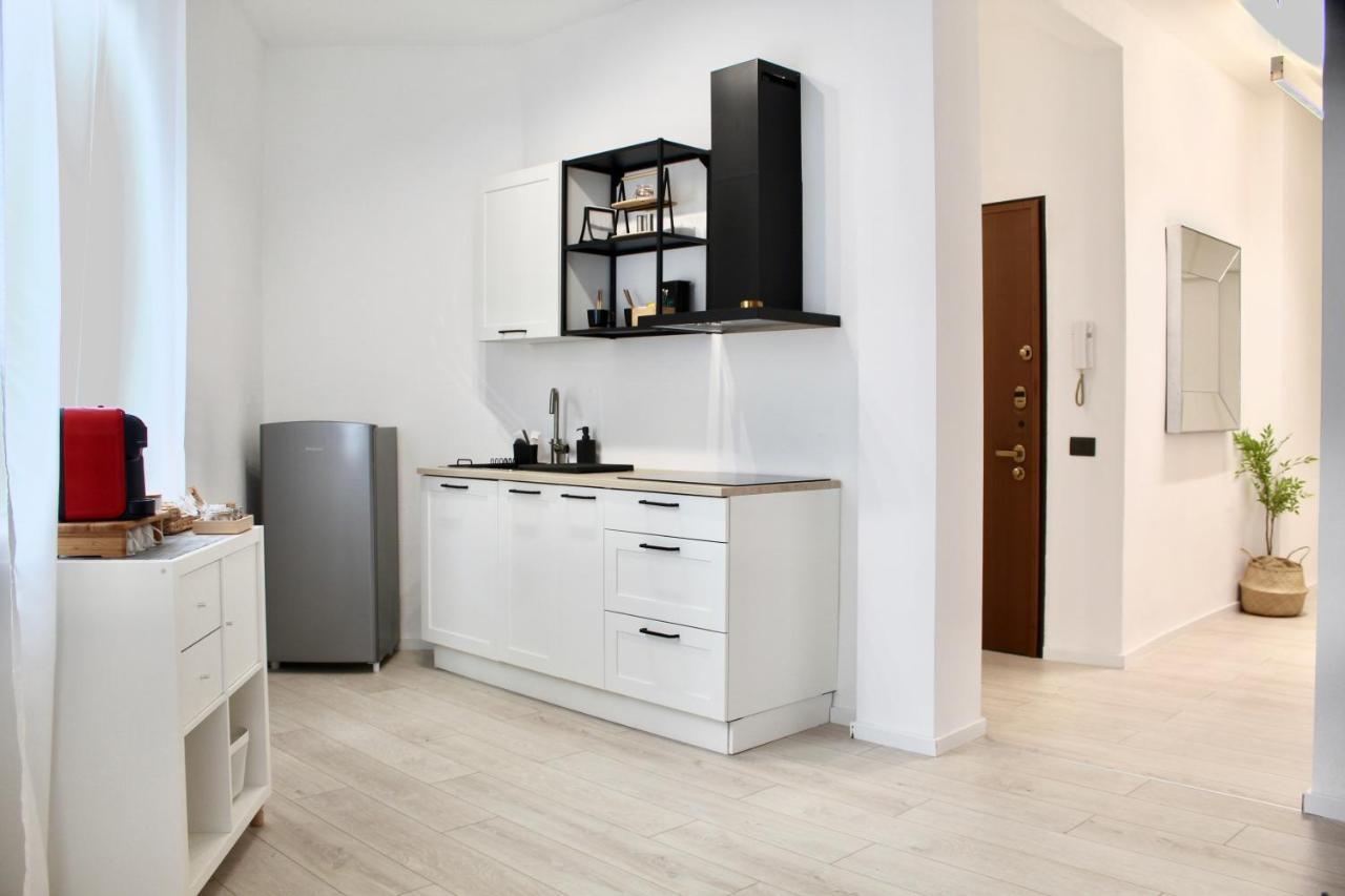 Design Moderno In Centro - Lainate- Rho Fiera Apartment Exterior photo
